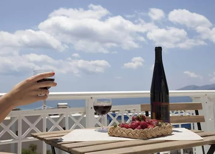 Hotel apartamentowy Semeli