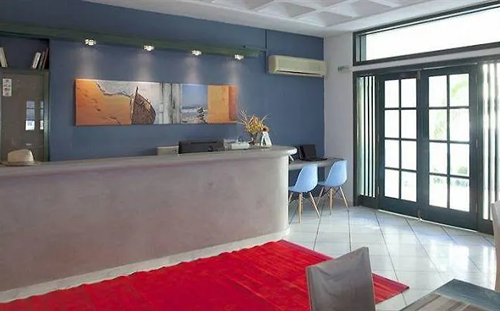 Hotel apartamentowy Semeli