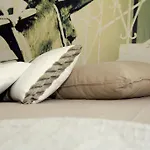 アパートホテル Semeli